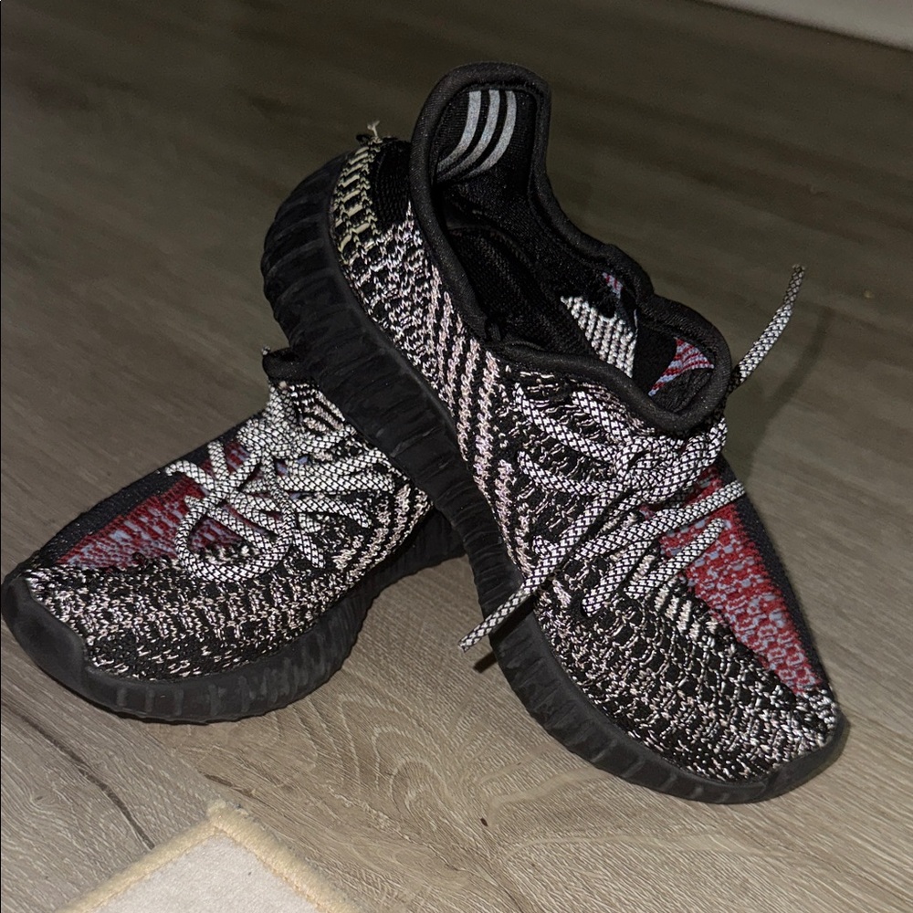 Yeezy Kids Sneakers - Black, White, Red